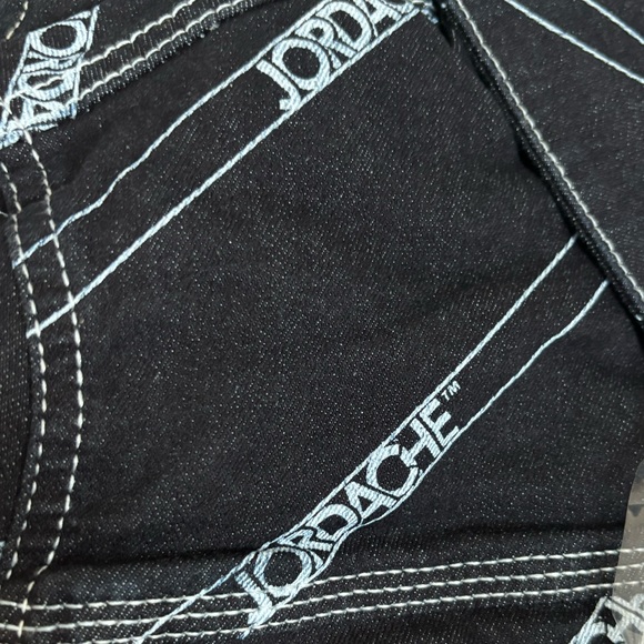 148. NEW! Women's Diagonal Logo Print Jacket - Picture 7 of 7